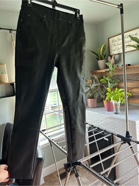 SPANX Black Faux Leather Skinny Pants